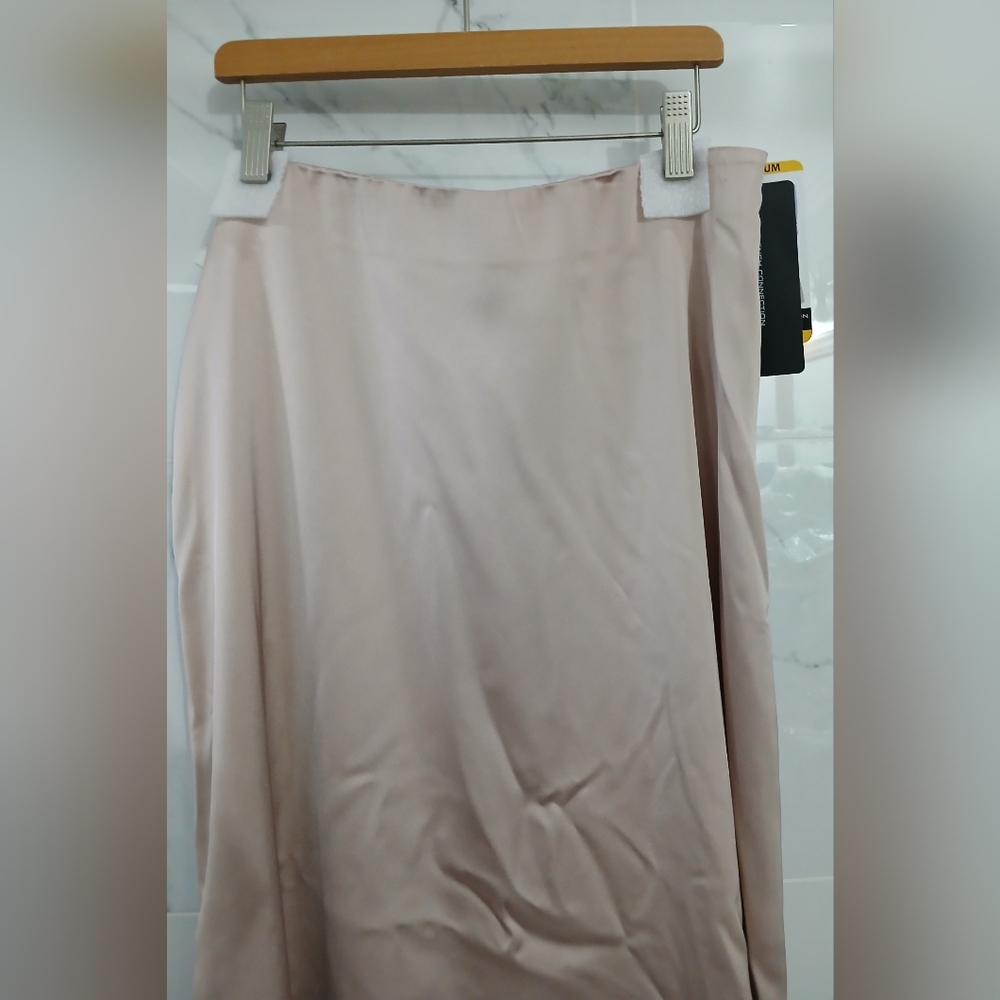 Satin Skirt Various Sizes Mushroom Color By French Connection NWT - Picture 9 of 12